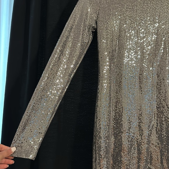 Guess Medium long sleeve cocktail dress - Picture 3 of 6